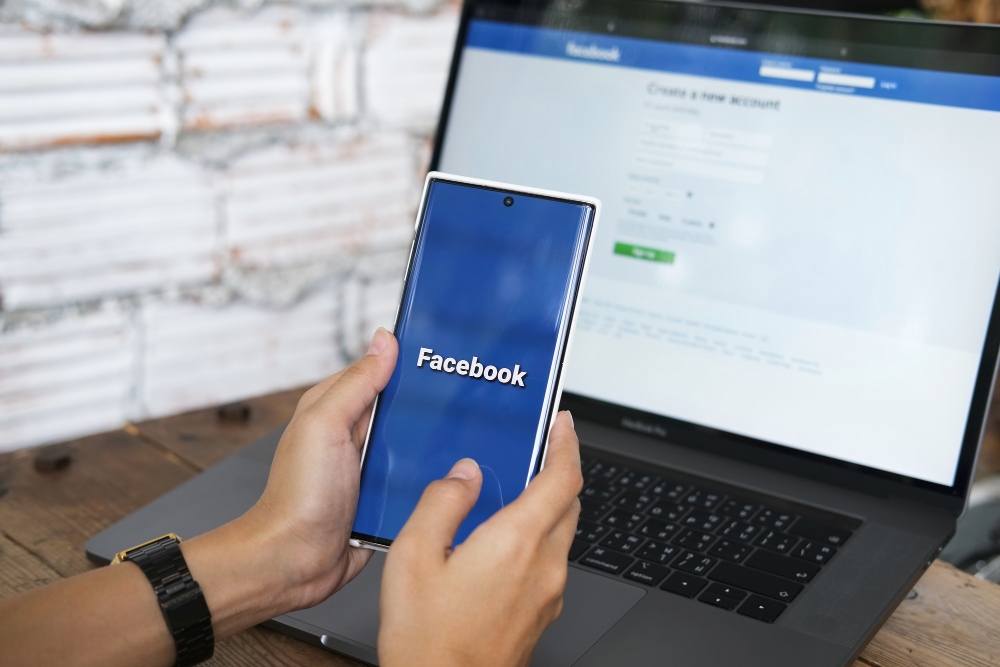 Facebook – Profil firmowy, prywatnego projektu czy blogowy? Sprawdź jak wyróżnić się na FB prowadząc profil marki!